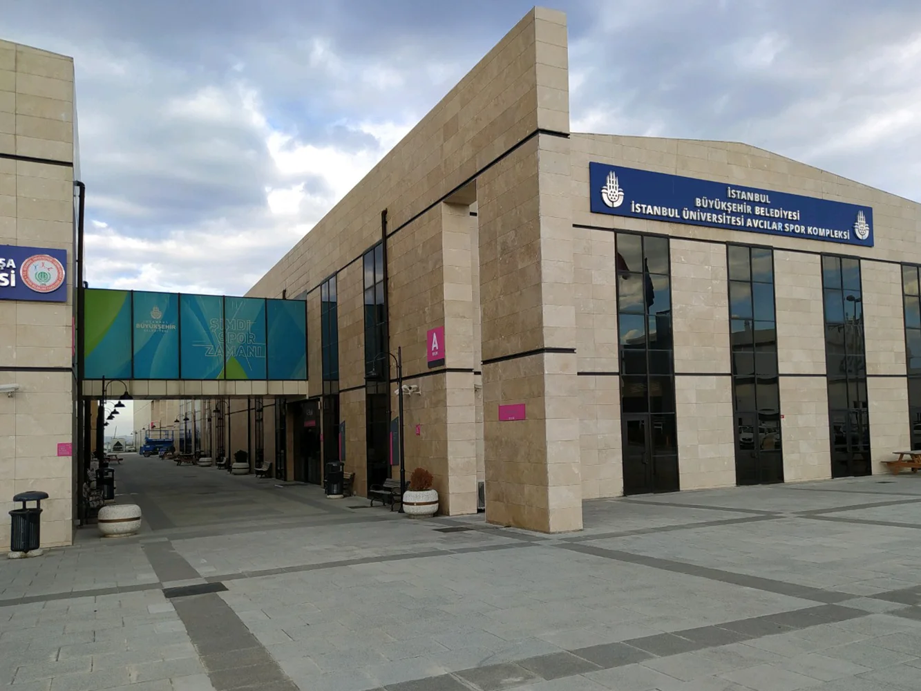 İBB Avcılar Spor Kompleksi